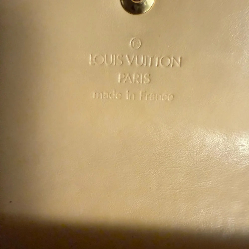 AUTHENTIC LOUIS VUITTON MULTICOLOR MONOGRAM INTERNATIONAL WALLET - Picture 15 of 16